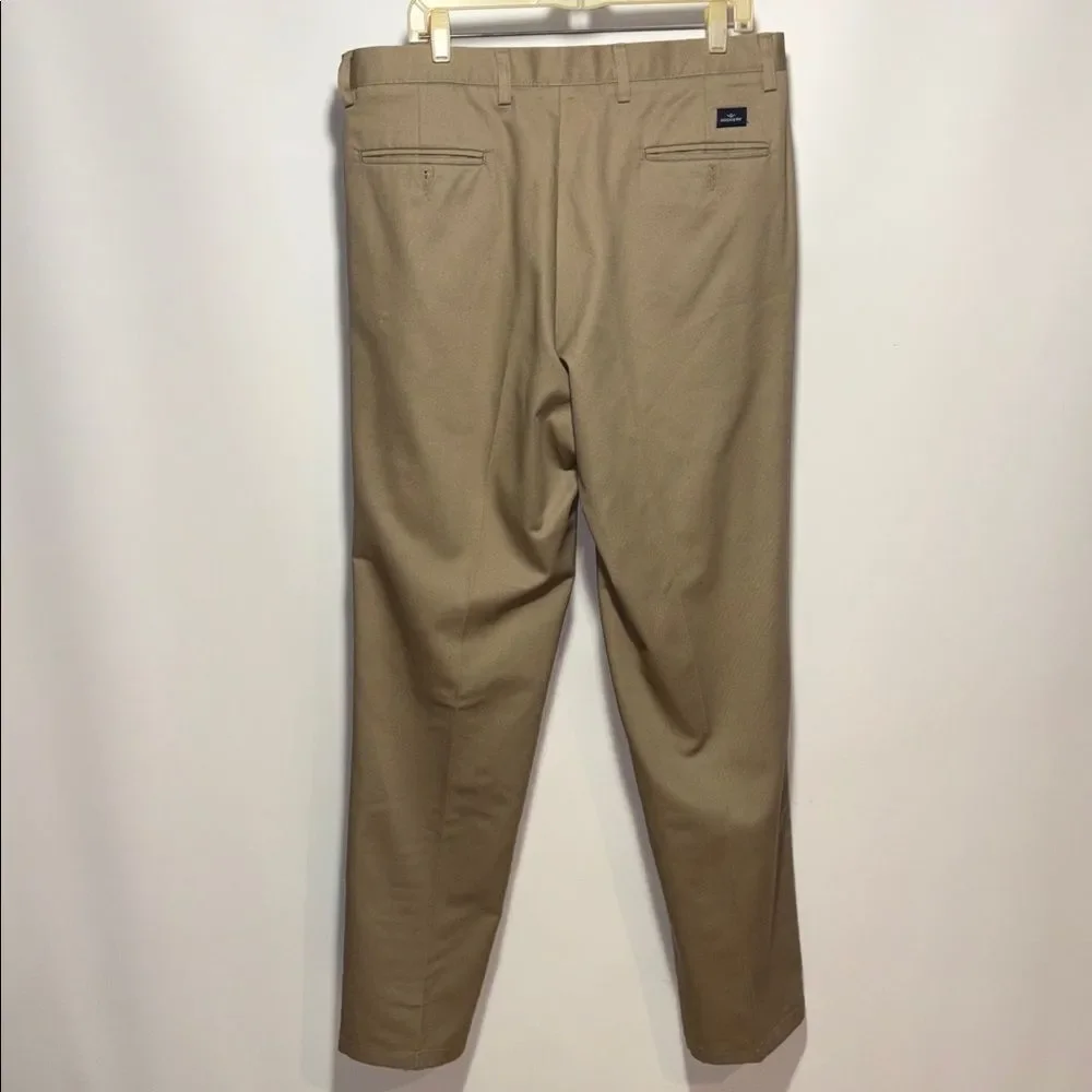 Dockers Men's Khaki Chinos